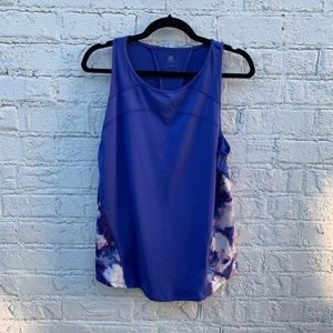 Champion athletic top sz L with pretty floral sides.